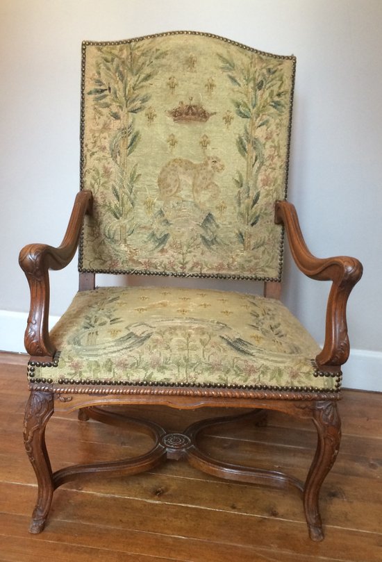 Fauteuil XIX° en hêtre