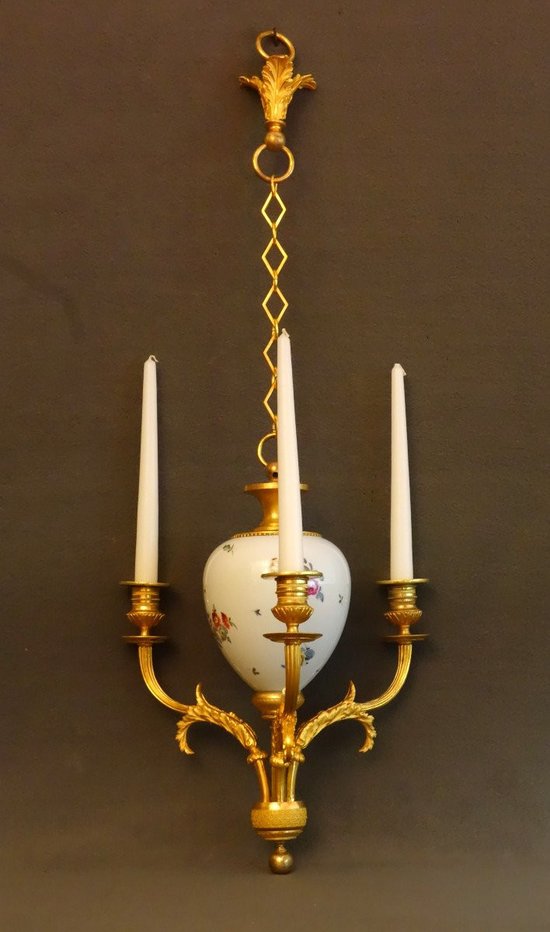 Piccolo lampadario da mobile in porcellana Directoire