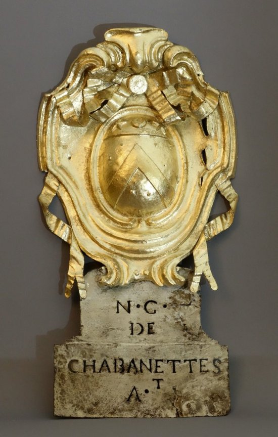 Blasons En fer Repousse  début XVIIème 