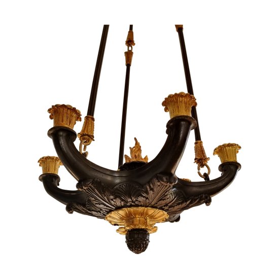 Epoca Impero, Stupendo Lampadario In Stile Antico Con Teste Di Chimere.