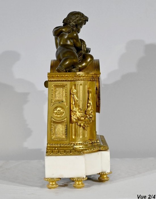 Bronze and marble clock, Louis XVI style, Napoleon III period - Middle 19th century