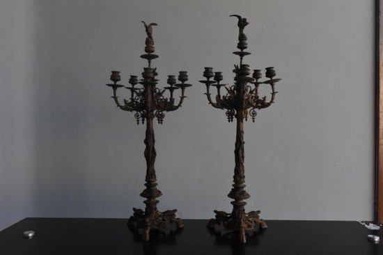 Coppia di grandi candelieri in bronzo di Jules Moigniez XIX