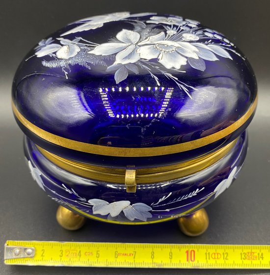 BONBONNIÈRE SÈVRES 