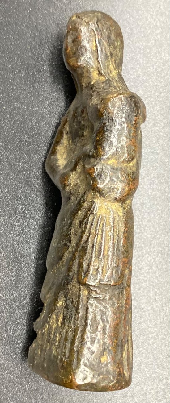 VIRGIN AND CHILD MIDDLE AGE