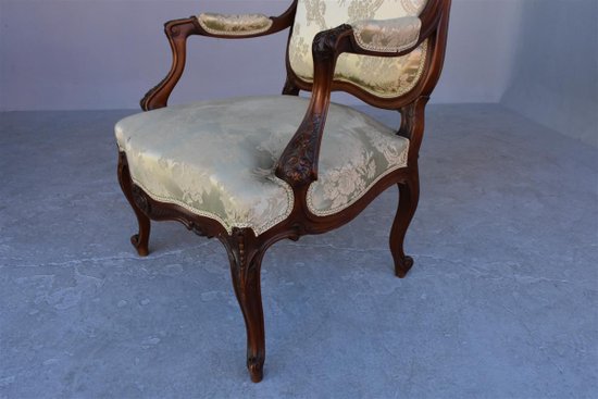 Pair Of Louis XV Style Armchair In Walnut Covered With Silk