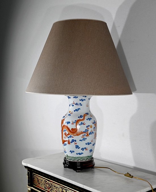 Bedeutende Lampe "Drachen" aus China Porzellan - 1960