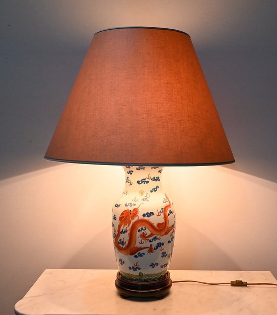 Bedeutende Lampe "Drachen" aus China Porzellan - 1960