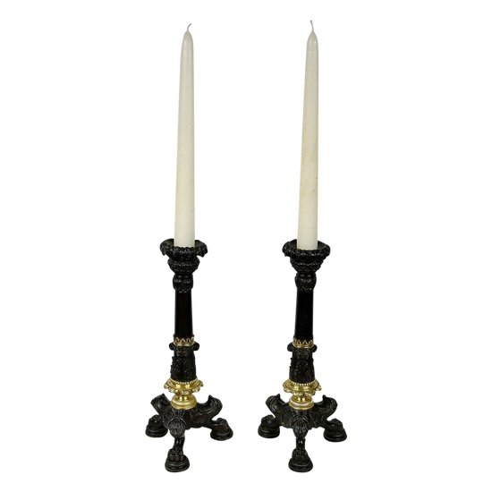 Pair of bronze candlesticks, Restoration period - Early 19th century