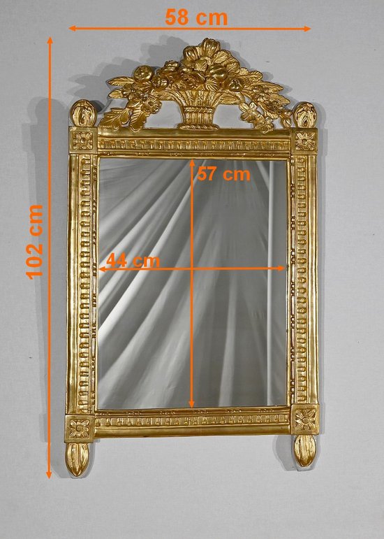 Glace à fronton en Bois doré, style Louis XVI – Début XXe