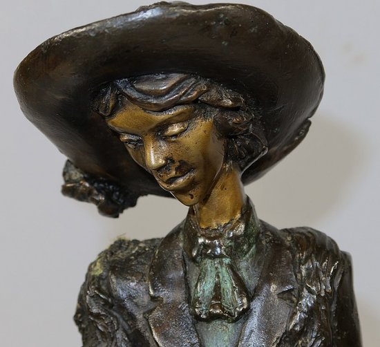 Importante bronzo "La dama con il levriero" dopo D. Chiparus - XX secolo
