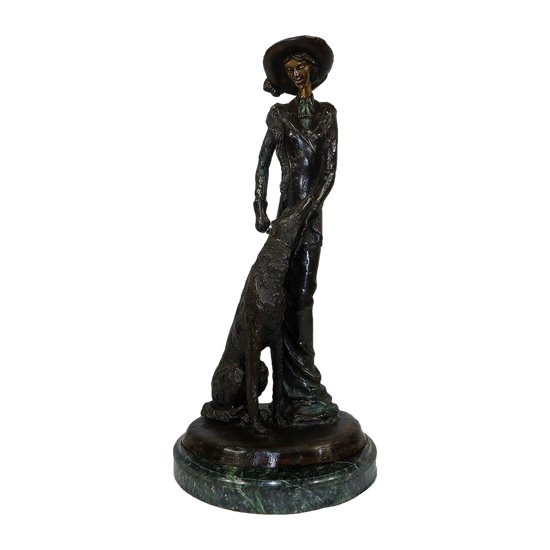 Importante bronzo "La dama con il levriero" dopo D. Chiparus - XX secolo