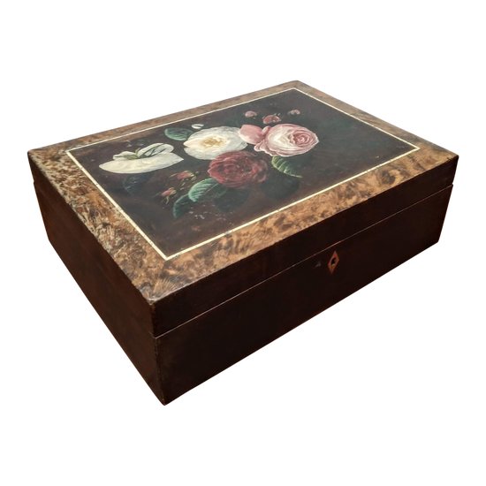 Painted sewing box in Spa wood