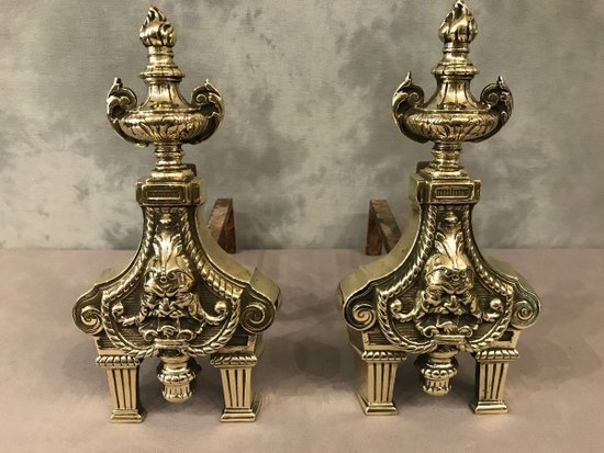 Paire de chenets anciens en bronze d'époque 19 ème de style Louis XVI 