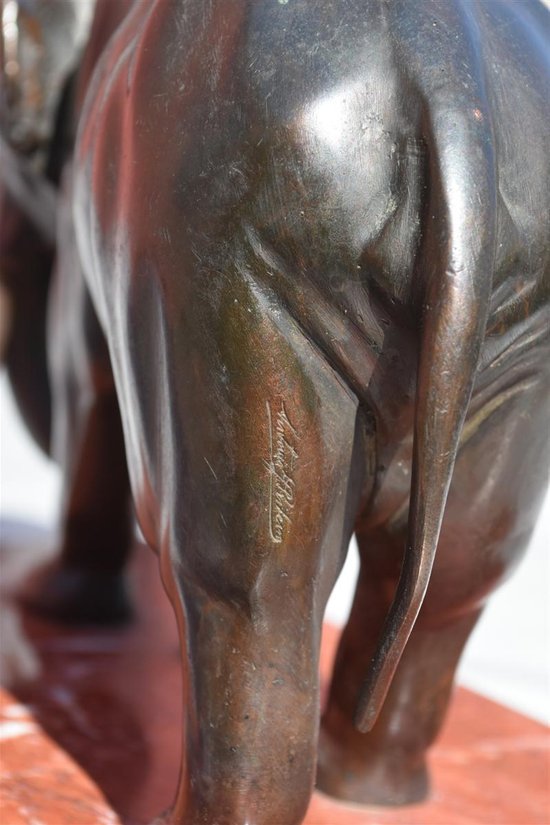 1900 Elephant Bronze Desk Set