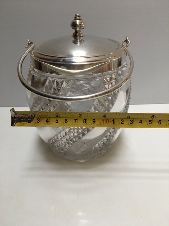 BACCARAT cookie jar around 1900