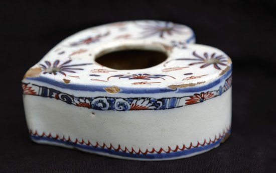 18th century earthenware inkwell