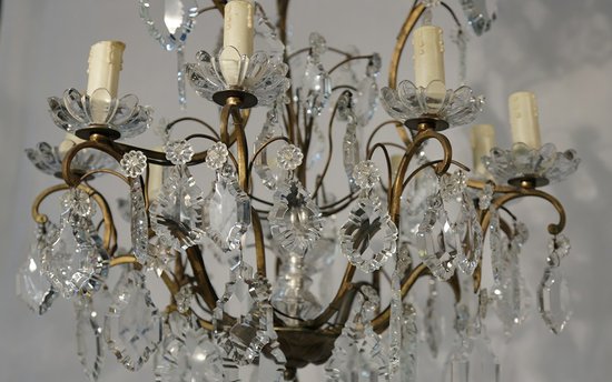 Lampadario con pendenti del XIX secolo