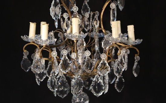 Lampadario con pendenti del XIX secolo