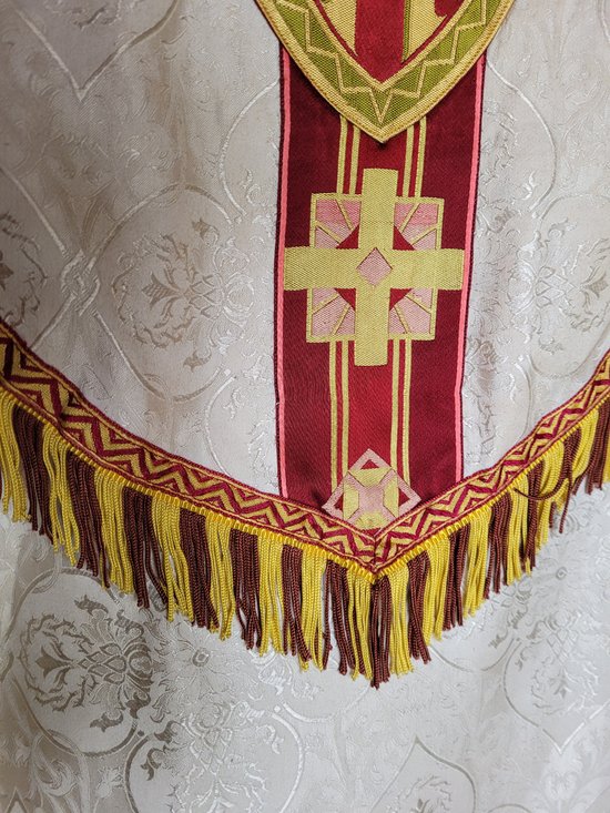 Religiöser Hut im Art-Deco-Stil aus Damast Epoche miliey XX. Jahrhundert