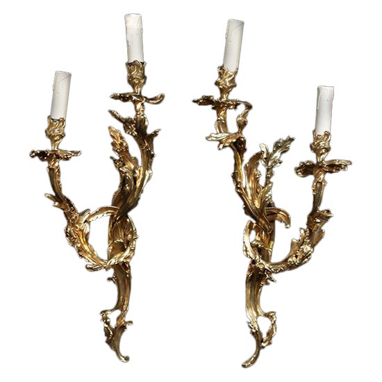 Paire d'appliques Louis XV Epoque XVIIIème siècle 