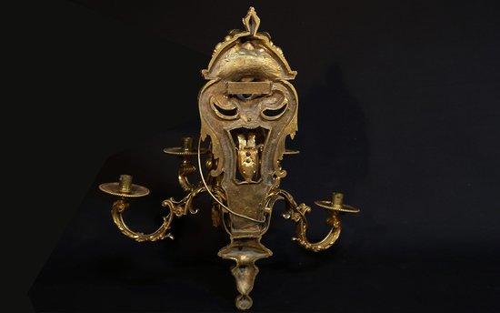 Paire d'applique en bronze ciselé doré  XIXème siècle  Signées H. Picard