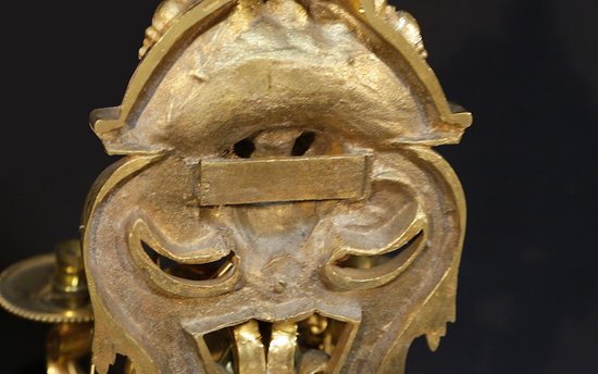 Paire d'applique en bronze ciselé doré  XIXème siècle  Signées H. Picard