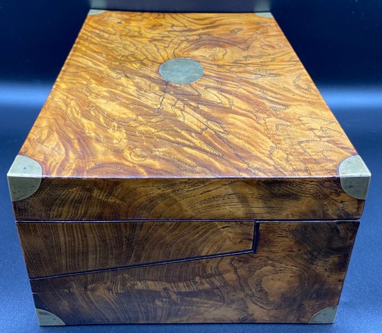 TRAVEL BOX & ACCESSORIES 1840