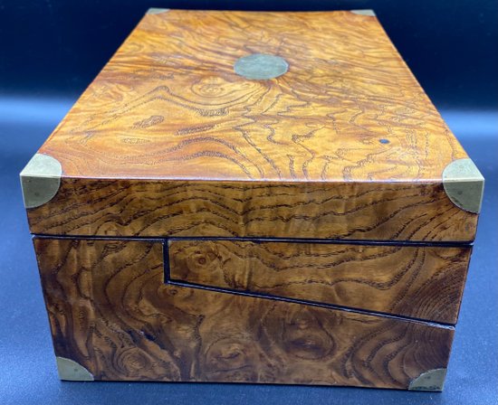 TRAVEL BOX & ACCESSORIES 1840