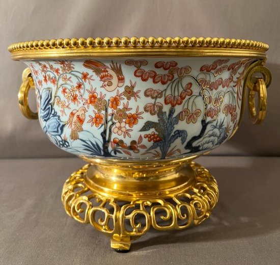 Large Cup In Imari Porcelain And Gilt Bronze Mount Nineteenth