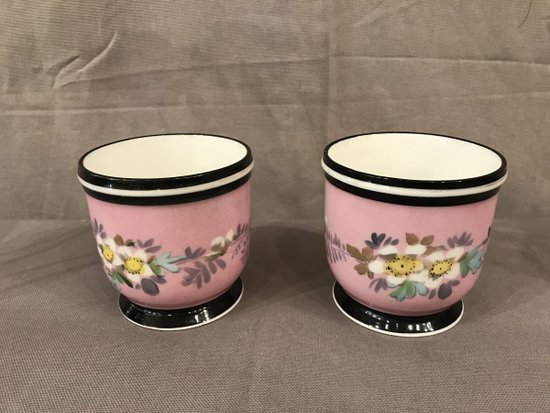 Paire De Mini  Cache-Pots En Porcelaine D’époque 19ème