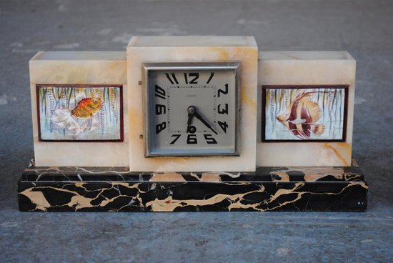 Pendulum Art Deco Onyx And Portor Marble With Fish 1930