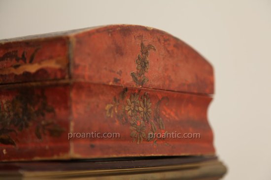 18th century Perruque box