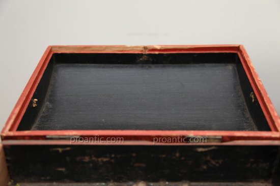 18th century Perruque box