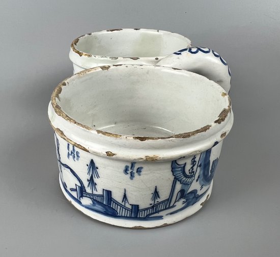 A rare mid 18thc Worcester "Gazebo" pattern coffee cup c1755-9