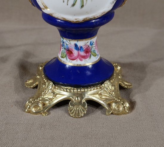 Lampe à pétrole électrifiée, style Louis XVI – XIXe