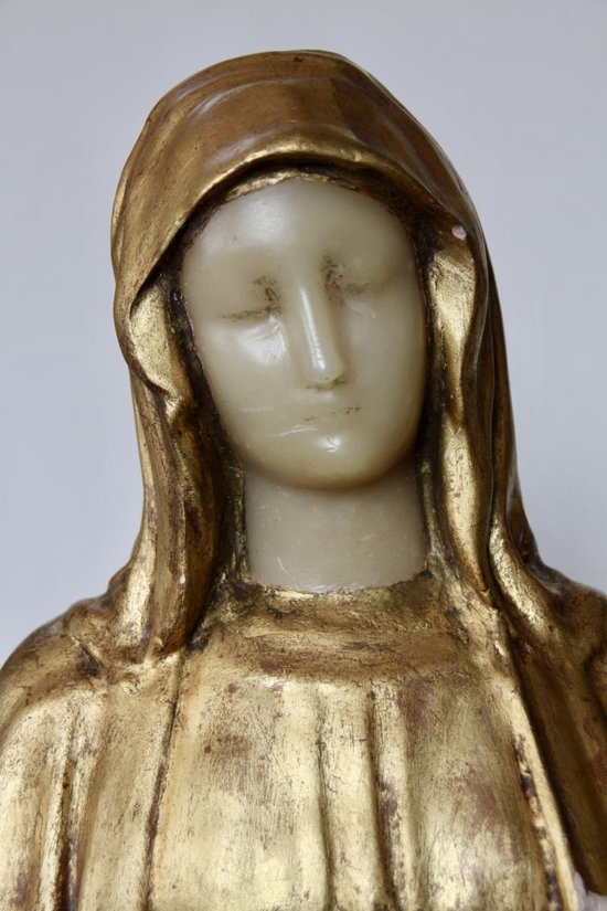 Buste De Vierge En Platre Doré Et Cire