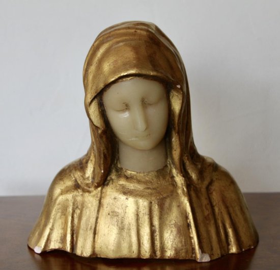 Buste De Vierge En Platre Doré Et Cire