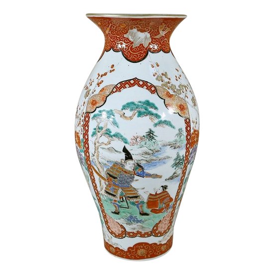 Large Japanese Porcelain Vase - Late 19th Century