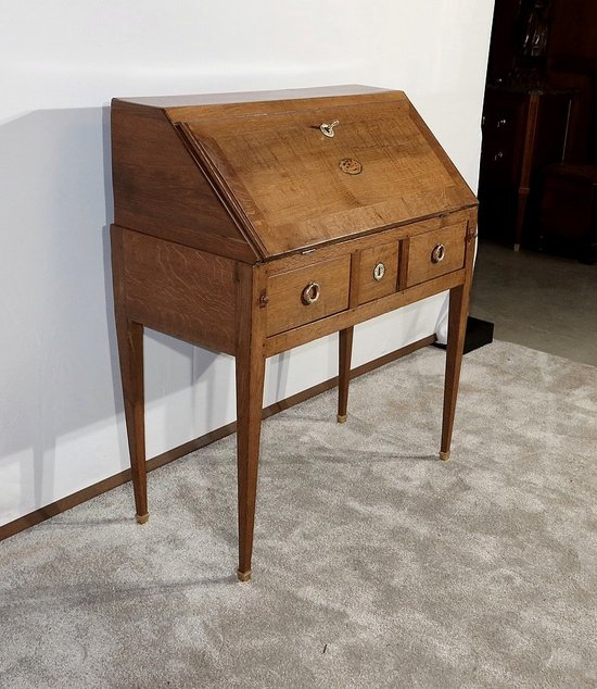 Small Bureau de Pente in oak, Directoire style - 2nd part of the 19th century