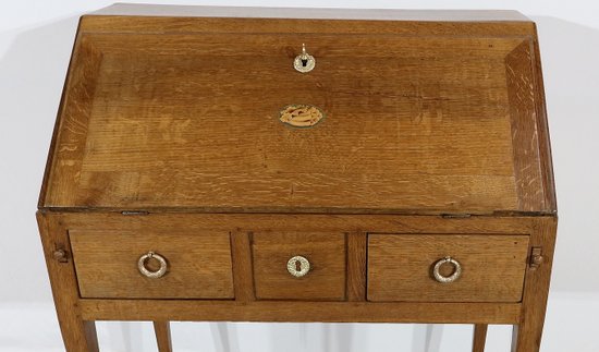 Small Bureau de Pente in oak, Directoire style - 2nd part of the 19th century
