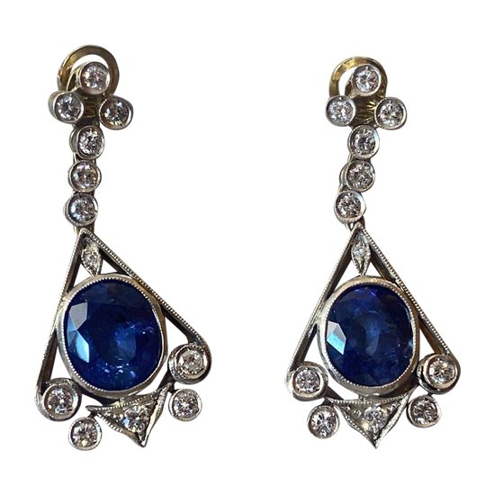 Boucles d'Oreille Saphirs Ref 380.57