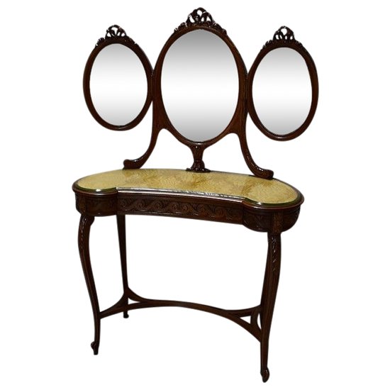 Atypical Rognon Dressing table in solid Walnut, Louis XVI style - Early XXth century