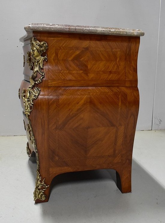 Commode Tombeau en Acajou Blond, style Régence – Milieu XXe