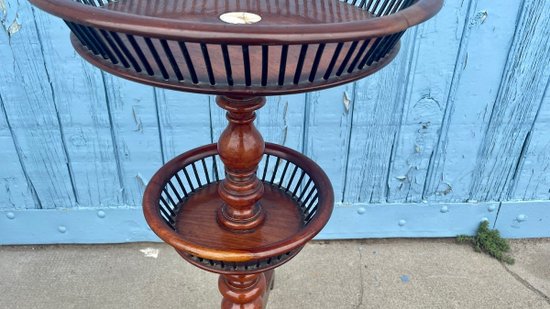 Table à Tricoter Victorienne En Acajou, XIXe Siècle