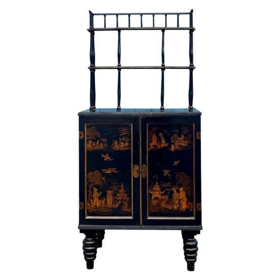 Small Chinese buffet, 19th century