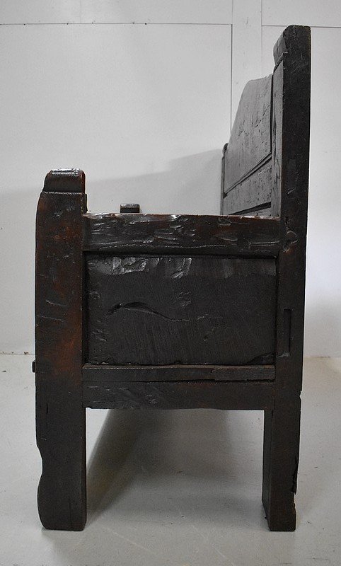 Large Oak Bench with high backrest - 17th century