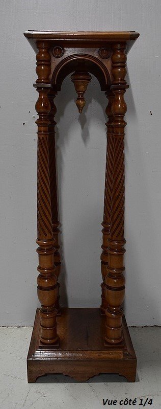 Sellette in Walnut, Gothic spirit - End of XIXth century