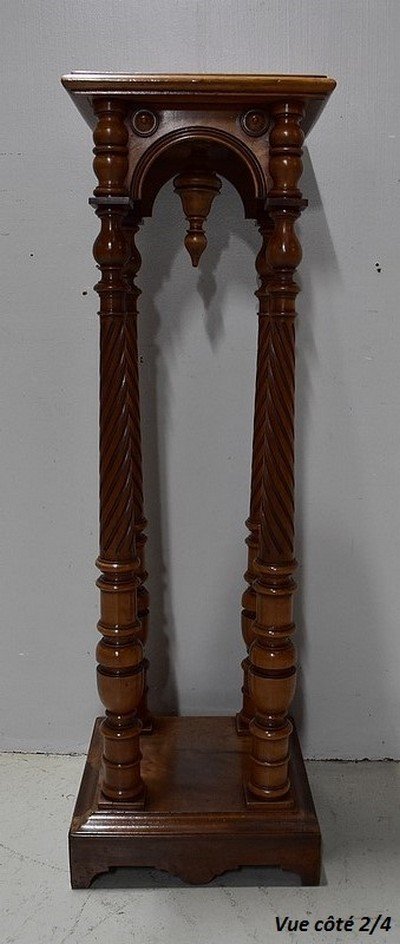 Sellette in Walnut, Gothic spirit - End of XIXth century