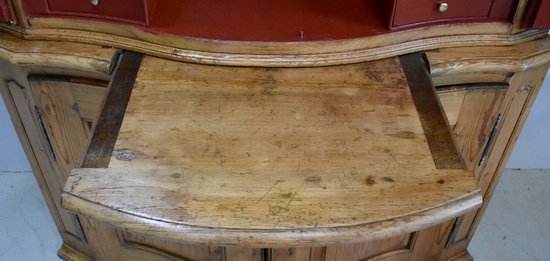 Corner Bookcase in Pine - End of XVIIIth century