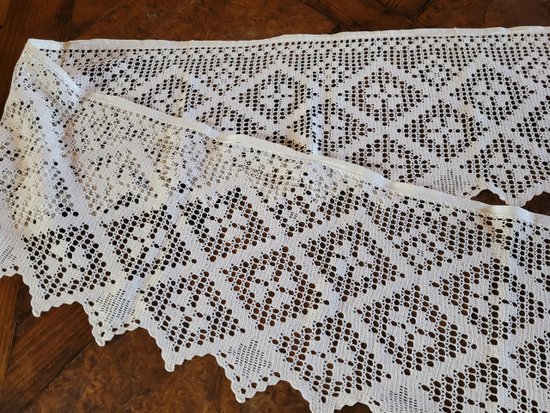 Altar front in lace, early 20th century